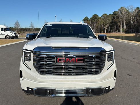 Used 2024 GMC Sierra 1500 Denali w/ Denali Reserve Package image 2