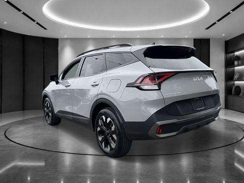 Used 2023 Kia Sportage X-Line w/ X-Line Premium Package AWD/4WD image 4