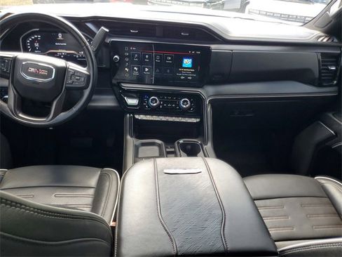 Certified 2024 GMC Sierra 2500 AT4X w/ AT4X AEV Edition image 14