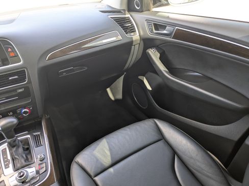 Used 2016 Audi Q5 2.0T Premium Plus w/ Technology Package image 20