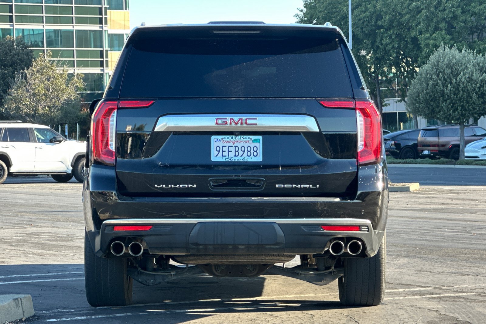 Used 2021 GMC Yukon Denali AWD/4WD image 5