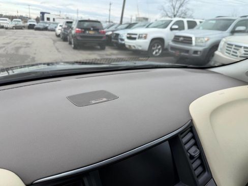 Used 2013 INFINITI JX35 AWD w/ Premium Pkg image 48