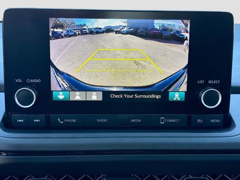 Used 2024 Honda Accord EX image 29