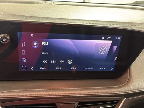 Used 2024 Buick Encore GX Sport Touring w/ Comfort Package FWD image 24
