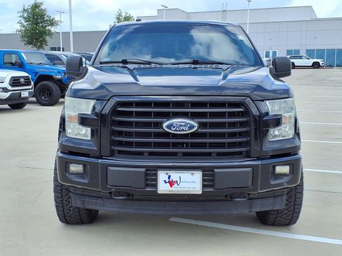 Used 2017 Ford F150 XL w/ Equipment Group 101A Mid AWD/4WD image 4
