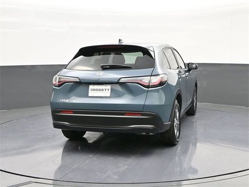 Certified 2026 Honda HR-V LX image 11