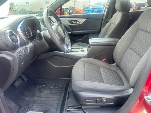 Used 2022 Chevrolet Blazer LT w/ LPO, Floor Liner Package FWD image 21