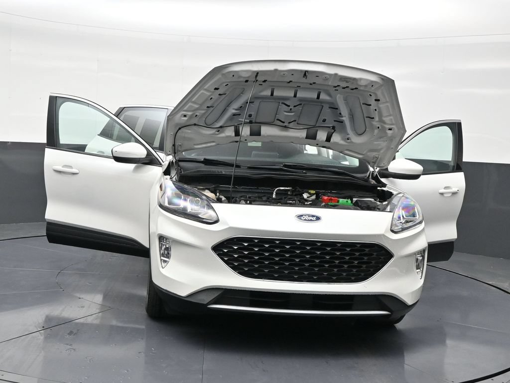 Used 2021 Ford Escape SEL w/ Technology Package FWD image 33