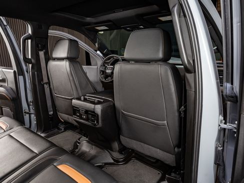 Used 2024 GMC Sierra 2500 AT4 w/ Max Trailering Package image 31