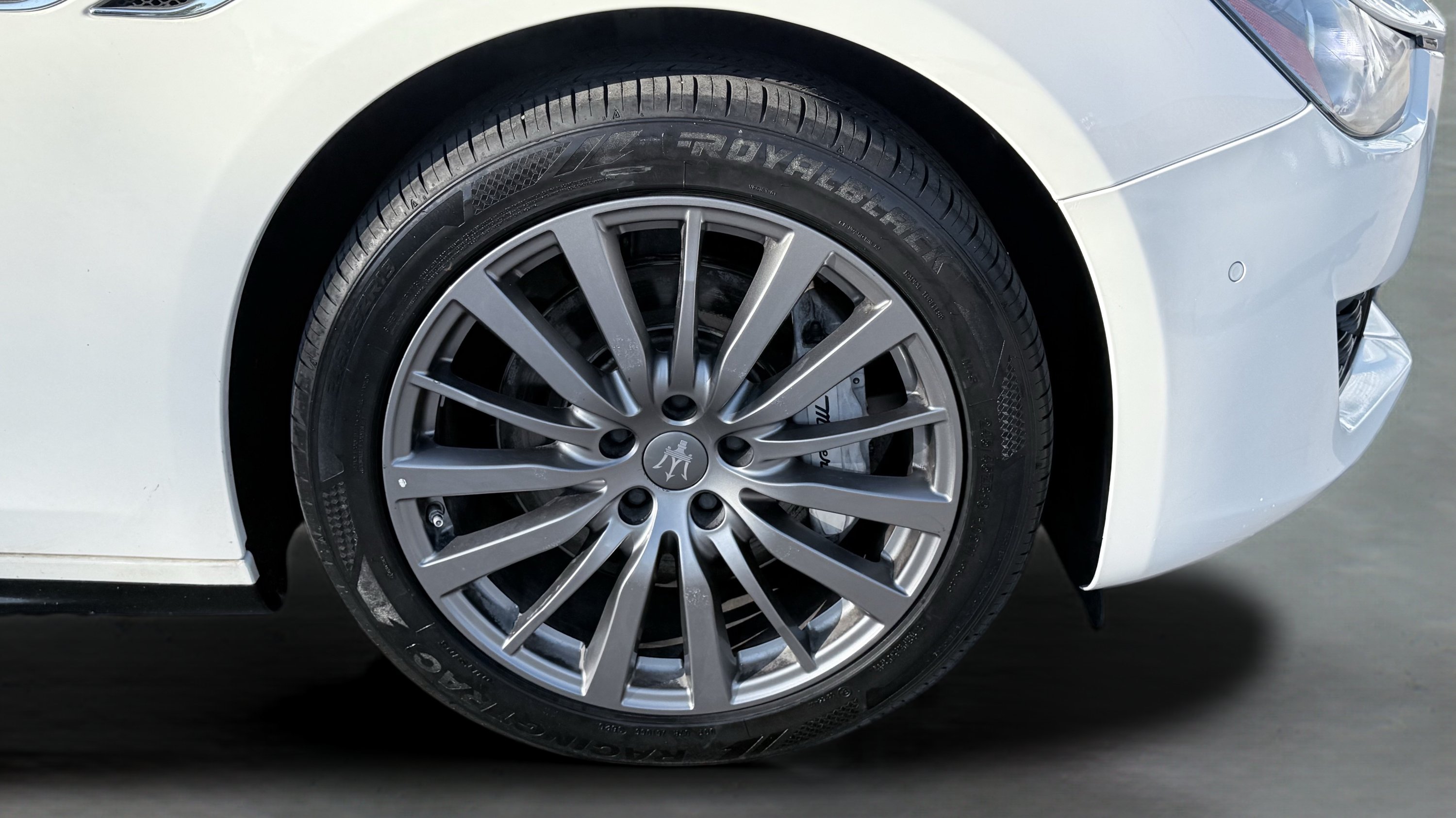 Used 2018 Maserati Ghibli RWD image 10
