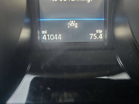 Used 2021 Volkswagen Tiguan S FWD image 16