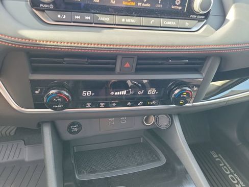 New 2026 Nissan Rogue SV AWD/4WD image 17