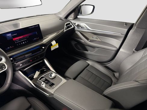 New 2026 BMW i4 M60 image 24