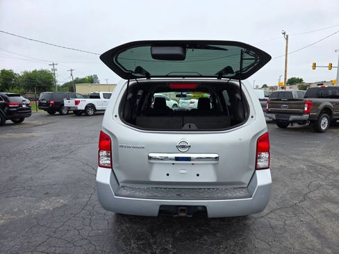 Used 2010 Nissan Pathfinder S AWD/4WD image 21