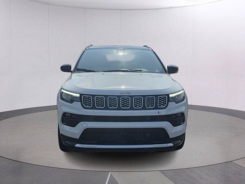 Certified 2025 Jeep Compass Limited w/ Elite Group AWD/4WD image 2