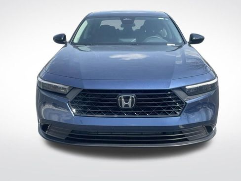 Used 2025 Honda Accord SE image 9
