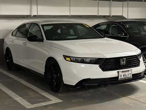 Used 2024 Honda Accord Sport image 1