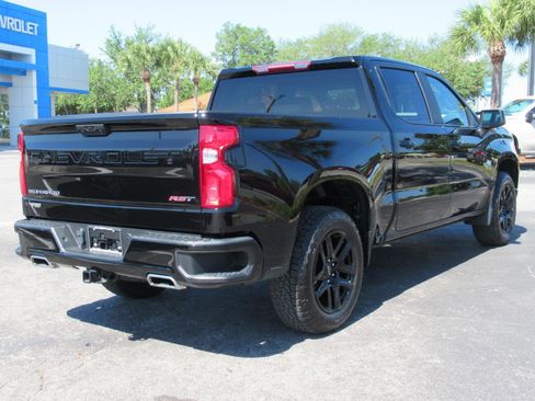 Used 2024 Chevrolet Silverado 1500 RST w/ Z71 Off-Road Package AWD/4WD image 6