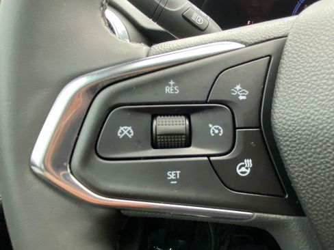 Used 2026 Chevrolet Trax LT w/ LT Convenience Package FWD image 27