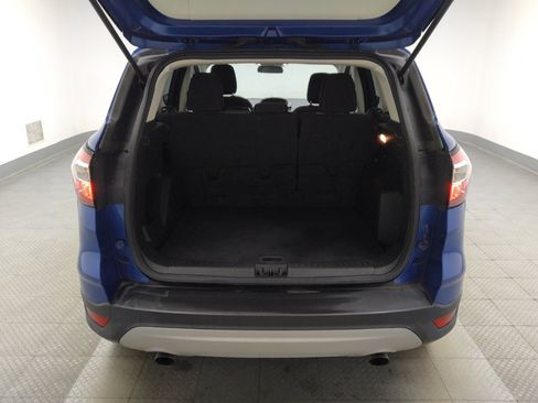 Used 2018 Ford Escape SE FWD image 29