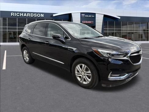 Used 2019 Buick Enclave Essence AWD/4WD image 6