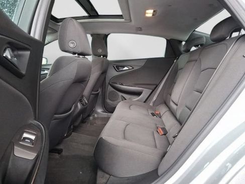 Used 2021 Chevrolet Malibu LT FWD image 12