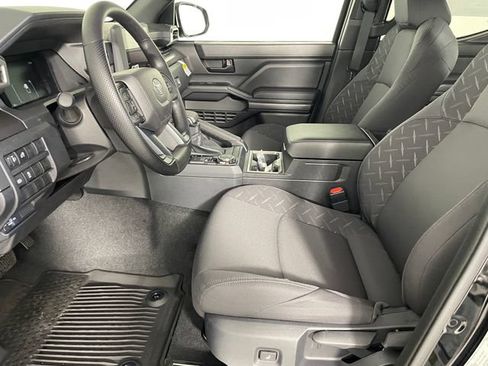 New 2026 Toyota Tacoma SR5 AWD/4WD image 2