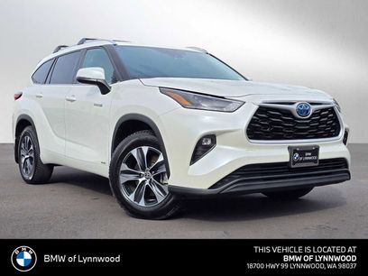 Used 2021 Toyota Highlander XLE