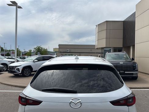 Used 2024 MAZDA CX-5 AWD 2.5 S w/ Preferred Package image 12