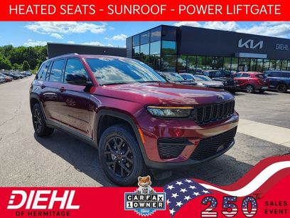 Used 2025 Jeep Grand Cherokee Altitude