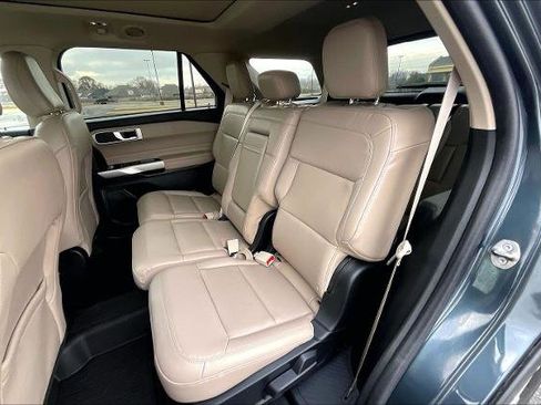 Certified 2023 Ford Explorer XLT w/ Equipment Group 202A image 18