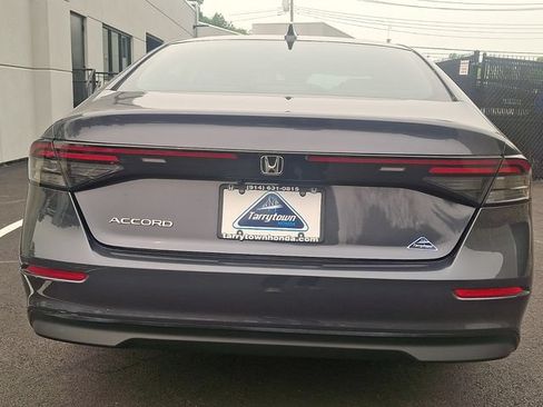 Certified 2023 Honda Accord LX image 5