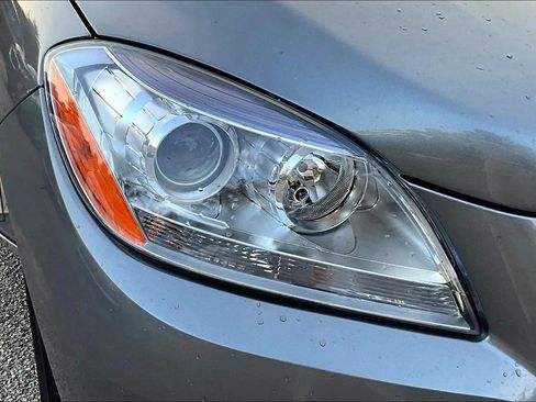 Used 2014 Mercedes-Benz ML 350 ML 350 4MATIC Sport Utility 4D w/ Premium 1 Package image 30