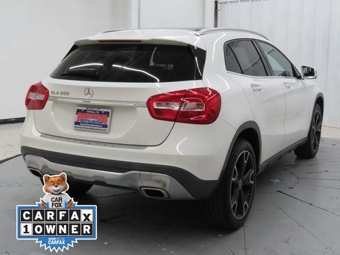 Used 2020 Mercedes-Benz GLA 250 image 3