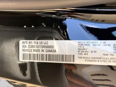 Used 2025 Chrysler Pacifica Select FWD image 33