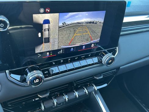 New 2026 GMC Canyon Elevation w/ Convenience Package image 15