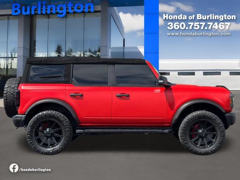Used 2022 Ford Bronco Badlands AWD/4WD image 7