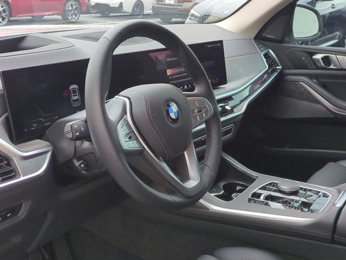 Used 2026 BMW X7 xDrive40i image 18