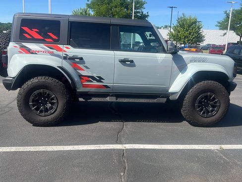 Used 2024 Ford Bronco Raptor AWD/4WD image 4