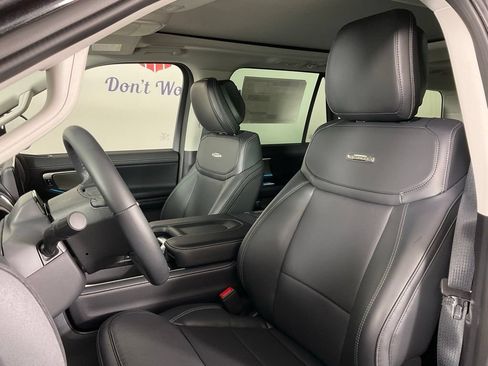New 2026 Ford Expedition Platinum w/ Driver's Package AWD/4WD image 14