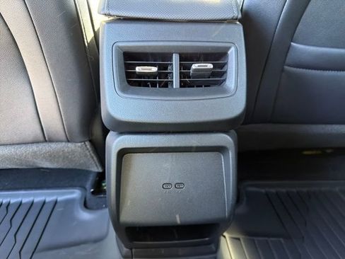 New 2026 Chevrolet Equinox EV LT image 28