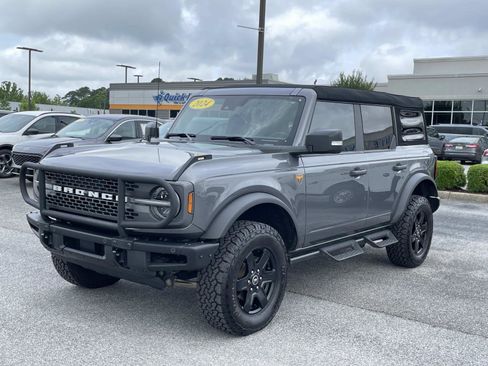 Used 2024 Ford Bronco Badlands AWD/4WD image 9
