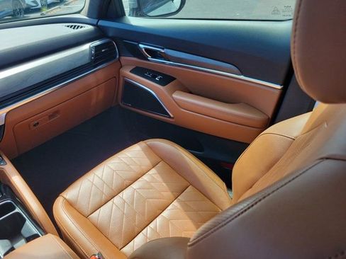 Used 2024 Kia Telluride SX Prestige X-Pro image 4