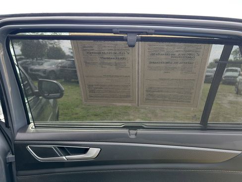 Used 2025 Volkswagen Atlas Cross Sport SEL image 43