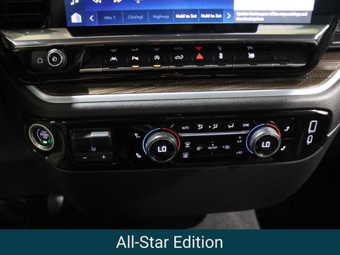 Certified 2022 Chevrolet Silverado 1500 LT w/ Safety Package AWD/4WD image 21