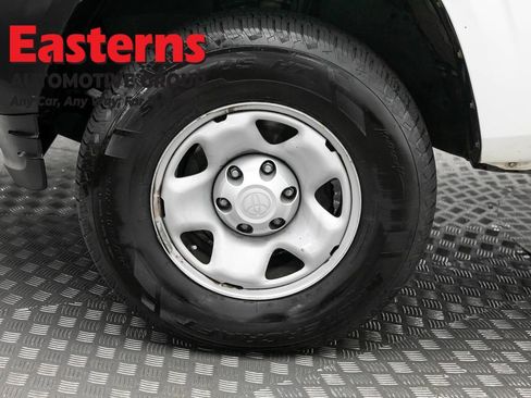 Used 2020 Toyota Tacoma SR RWD image 29