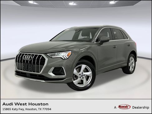 Used 2020 Audi Q3 2.0T Premium Plus w/ Premium Plus Package image 1