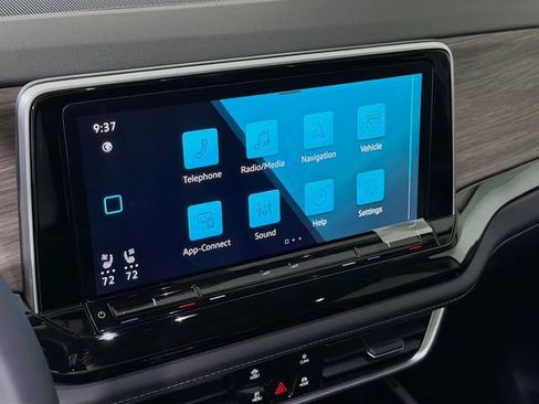 New 2026 Volkswagen Atlas SEL image 15