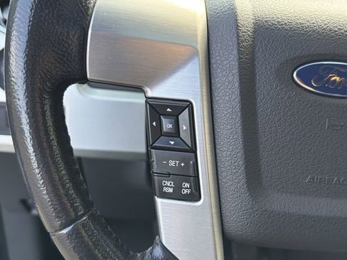 Used 2013 Ford F150 Platinum AWD/4WD image 19