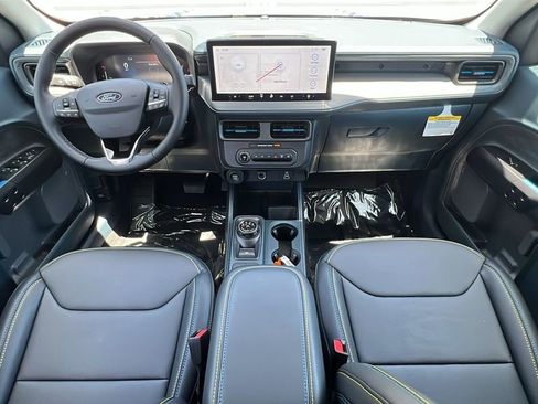 New 2025 Ford Maverick Lobo image 10